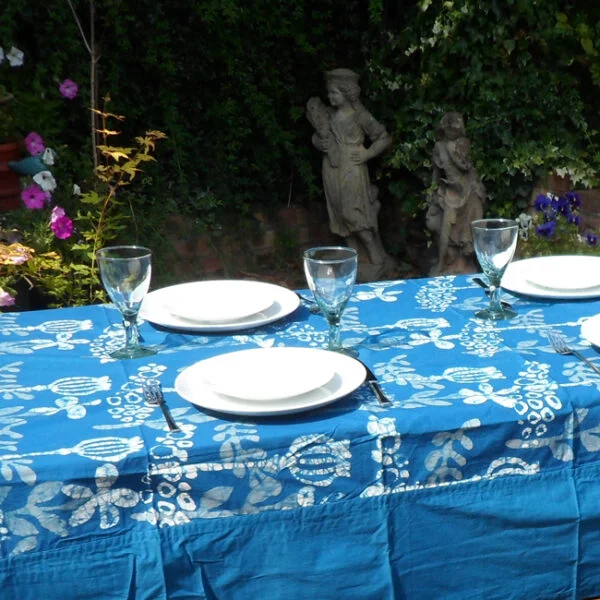 Table cloth blue - Image 3