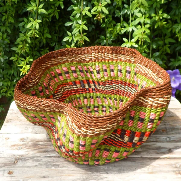 Pakurigo tiny wavy basket - 1